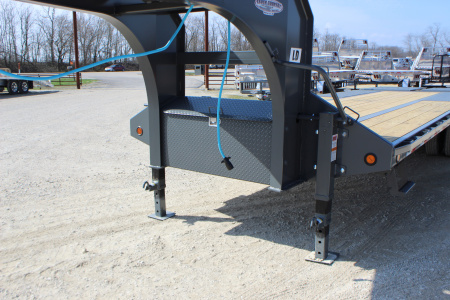 New 2026 PJ Trailers LD 26' Gooseneck Flatbed Trailer