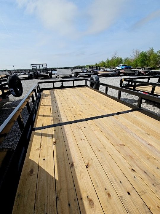 New 2026 Sure-Trac 7 x 24 10K Tube Top Utility Trailer