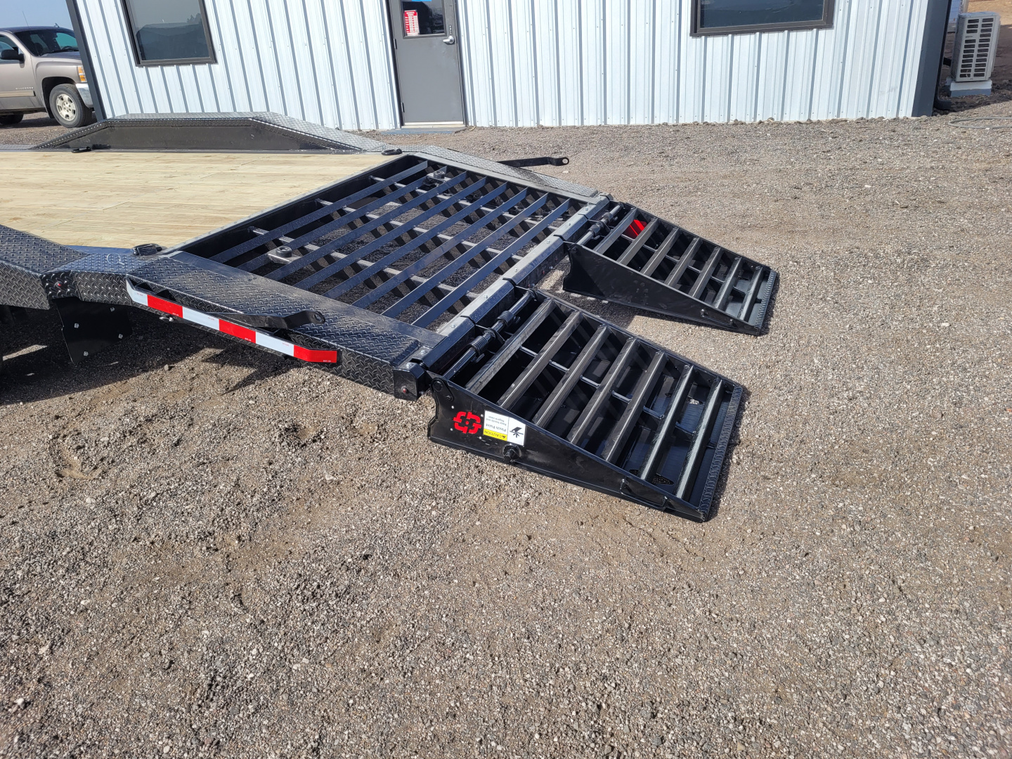 New 2026 Buckshot 102"x26' Gooseneck Equipment/Car Trailer W/8K Axles