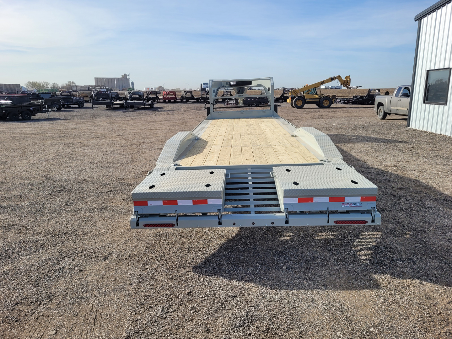 New 2026 Buckshot 102"x28' Gooseneck Equipment/Car Trailer W/8K Axles