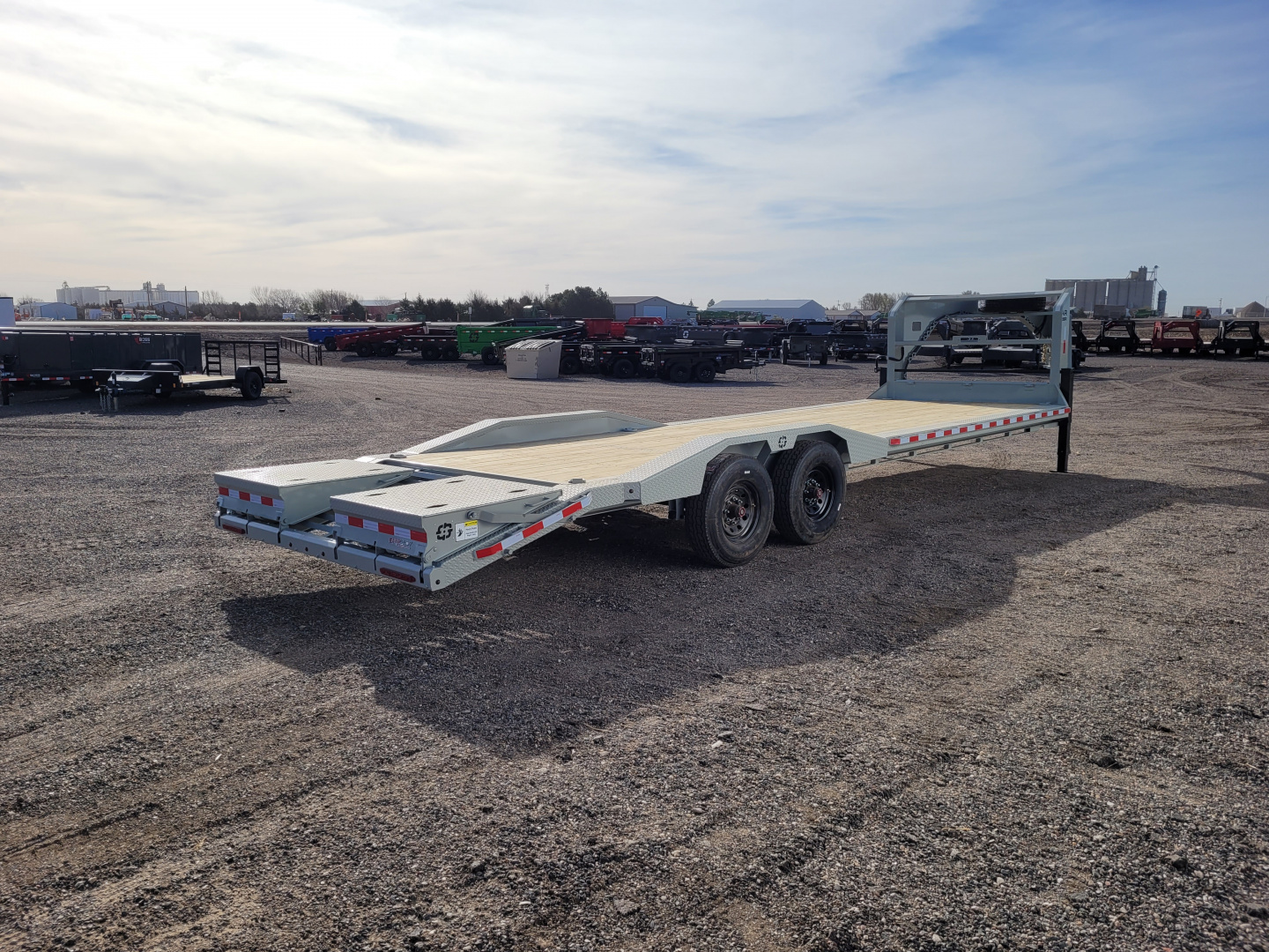 New 2026 Buckshot 102"x28' Gooseneck Equipment/Car Trailer W/8K Axles