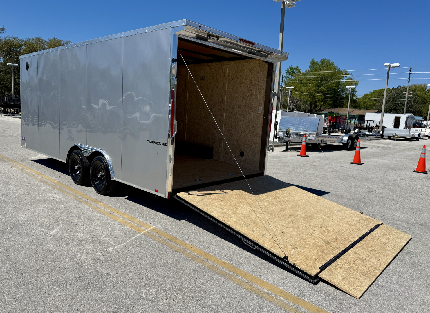 New 2026 Formula Trailers 8.5x20 10K Car Hauler/ Cargo / Enclosed Trailer