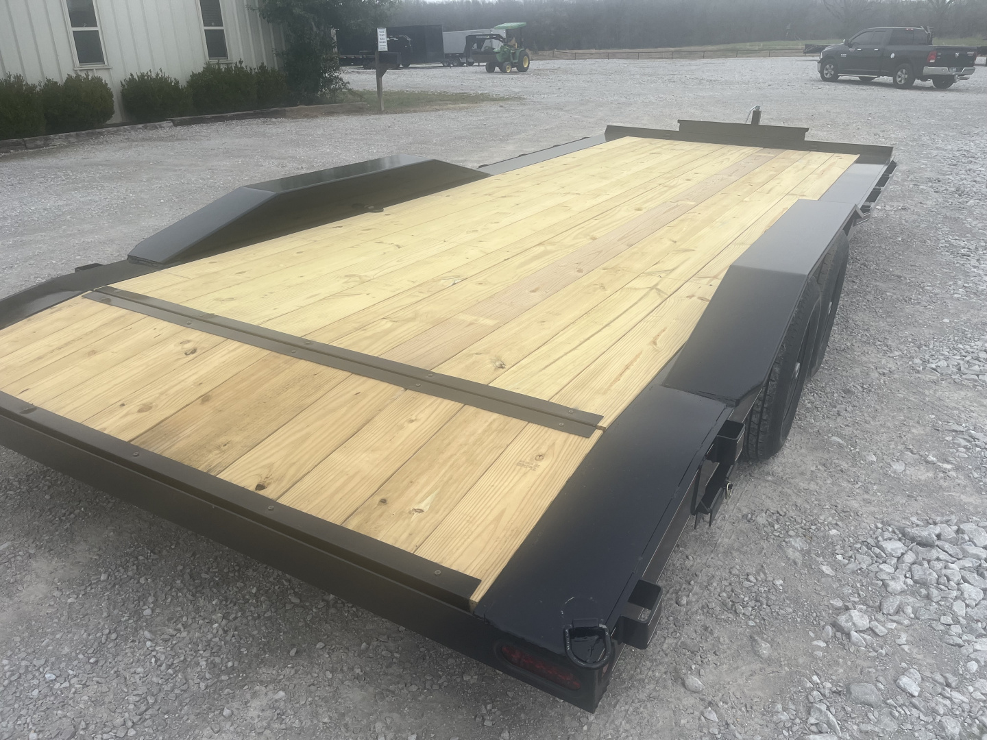 New 2026 Trailblazer 102X20 CAR HAULER 10K DRIVEOVER FENDERS