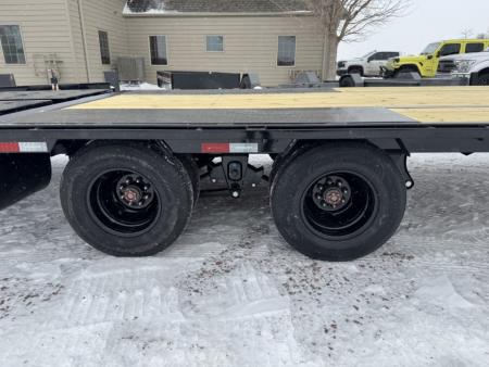 New 2026 PJ Trailers LD25GN Flatbed Trailer