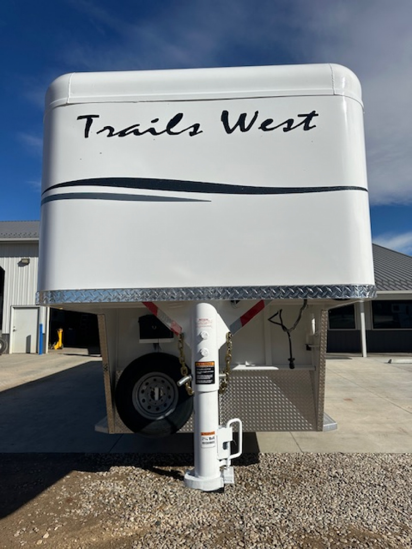 New 2026 Trails West 25' Stock/Combo
