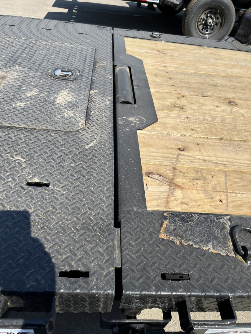 New 2026 Horizon Trailers ETZ22X83X22BP7K Equipment Trailer