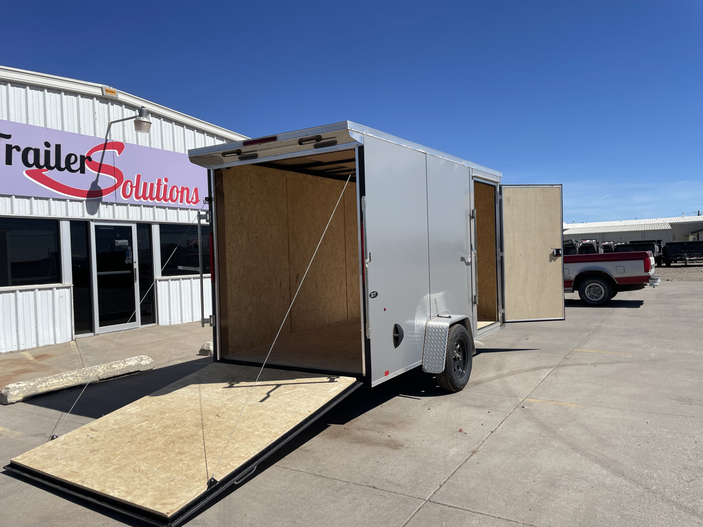 New 2026 Look Trailers 6' x 12' Single Axle .080 Composite Skin Cargo / Enclosed Trailer