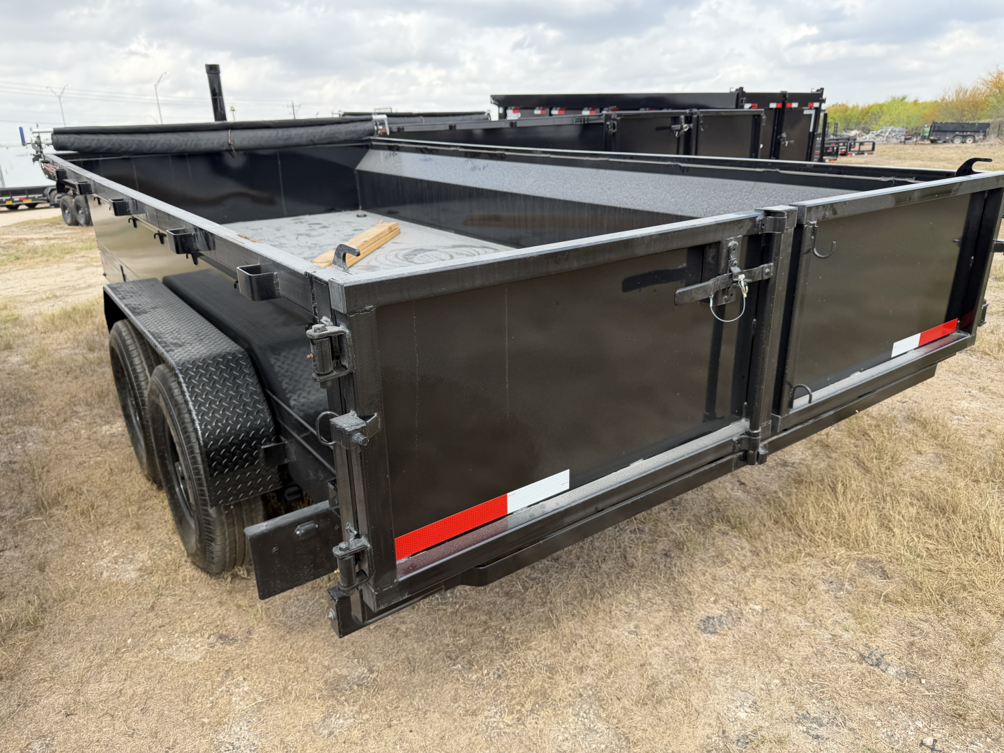 New 2026 Texas Pride Trailers 7x16ft Dump Trailer 16k