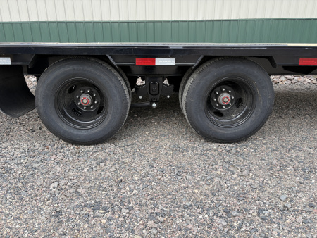 New 2026 26' PJ Low-Pro Gooseneck Flatbed Trailer