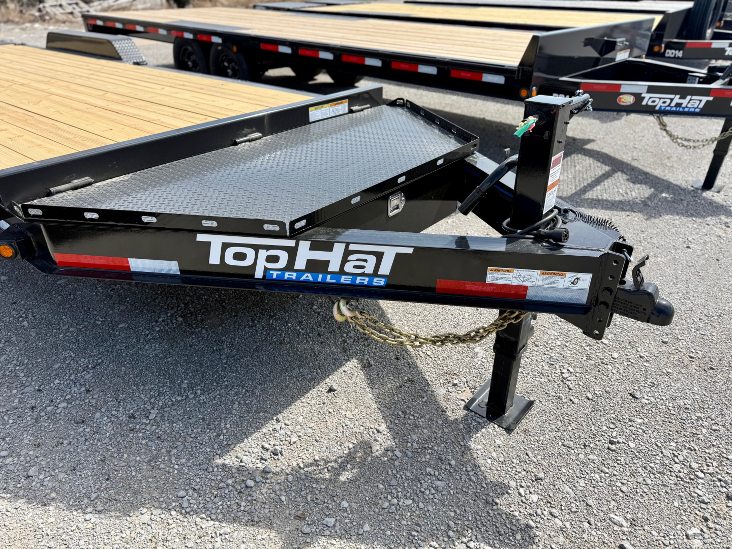 New 2026 Top Hat Trailers EB16-22x83 I-Beam Equipment Trailer w/ Jumbo Ramps