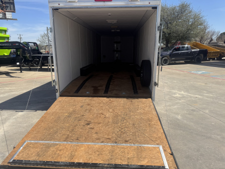 Used 2022 Look Trailers 8.5’x28’ Enclosed Race Trailer Cargo / Enclosed Trailer