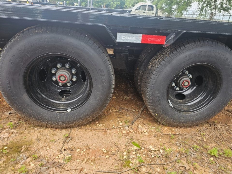 New 2026 Delco Trailers FD36RA2ES5K