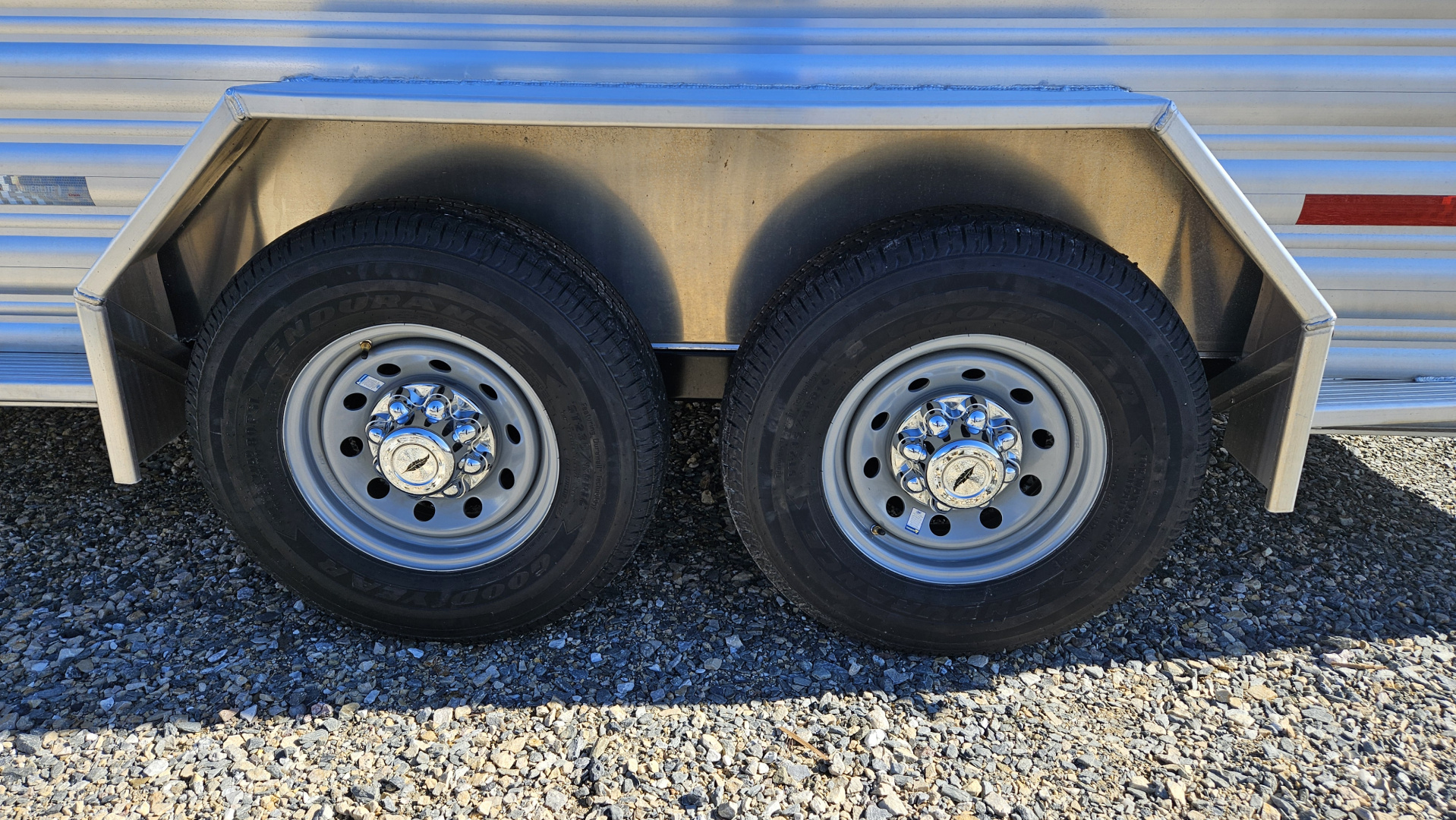 New 2026 Featherlite Trailers GOOSENECK 8127 7X20TA Stock / Stock Combo Trailer