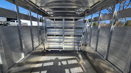 New 2026 Featherlite Trailers GOOSENECK 8127 7X20TA Stock / Stock Combo Trailer