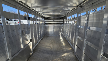 New 2026 Featherlite Trailers GOOSENECK 8127 7X20TA Stock / Stock Combo Trailer