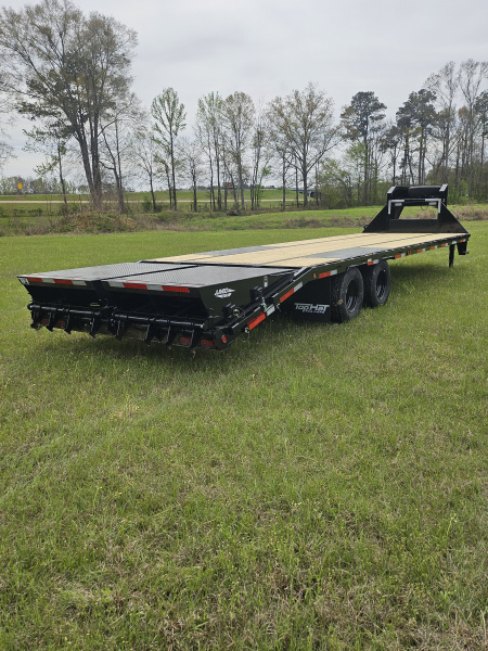 New 2026 Top Hat 102"X30' Gooseneck, 2 Jumbo Ramps Flatbed Trailer