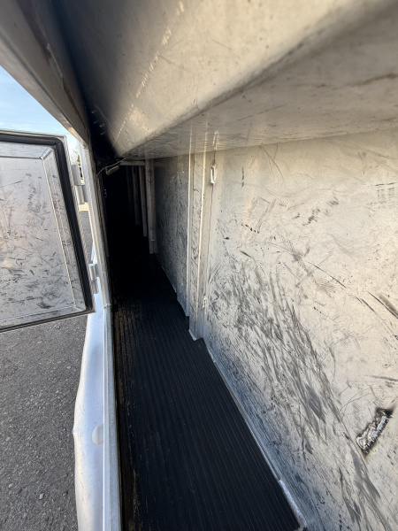 Used 1999 Elite Trailers 4 HORSE LQ Horse Trailer