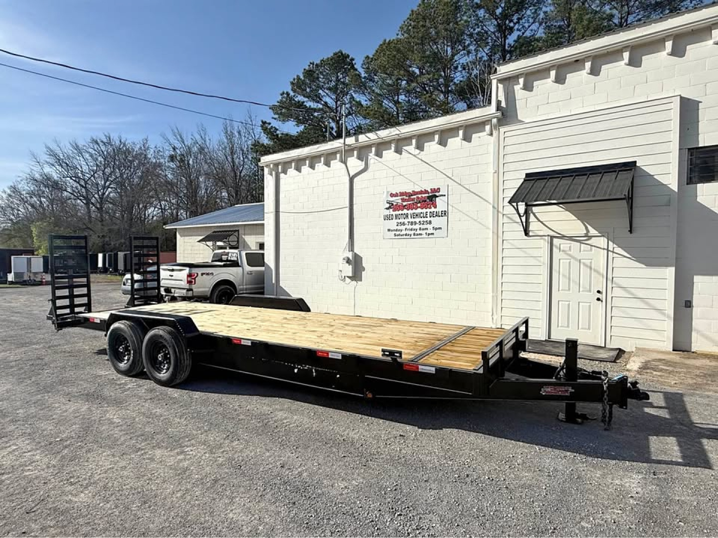 New 2026 Oak Ridge 83x24 16k Equipment Trailer