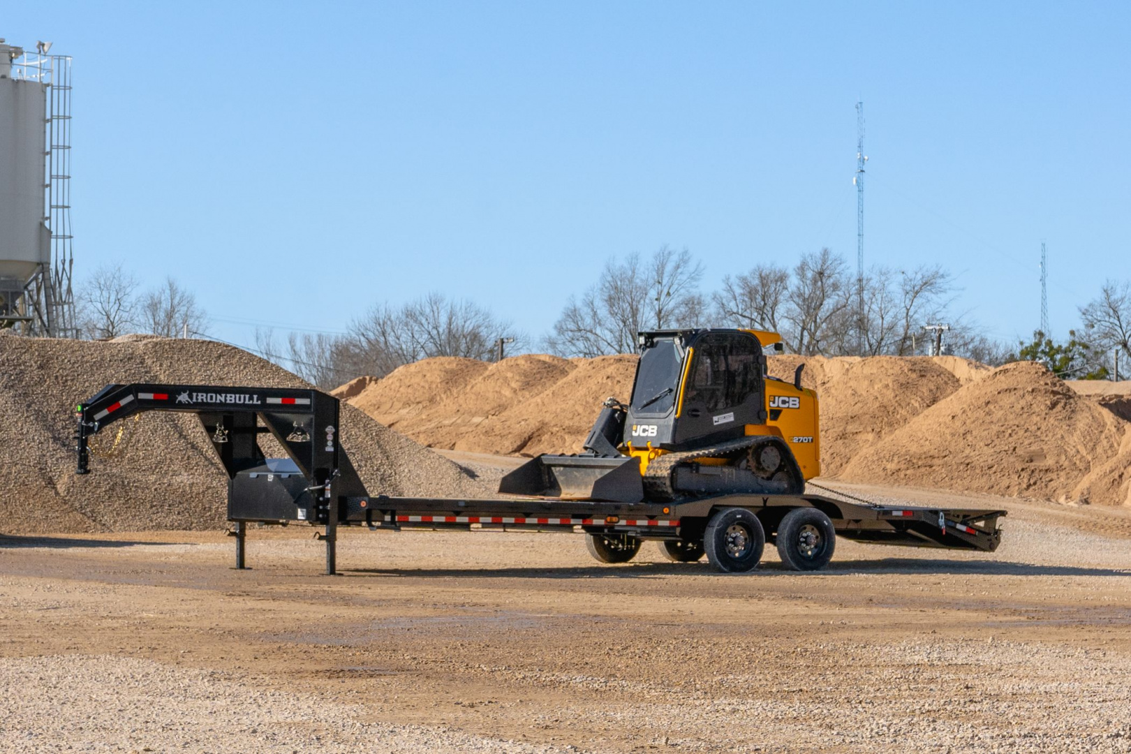 New 2026 Iron Bull 102X26 GOOSENECK Equipment Trailer 10K AXLES DRIVE OVER FENDERS & RAMPAGE RAMPS