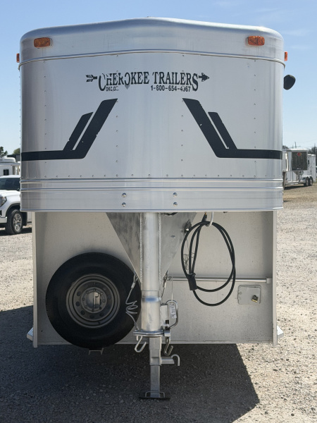 Used 2000 Cherokee 3 Horse Gooseneck Horse Trailer