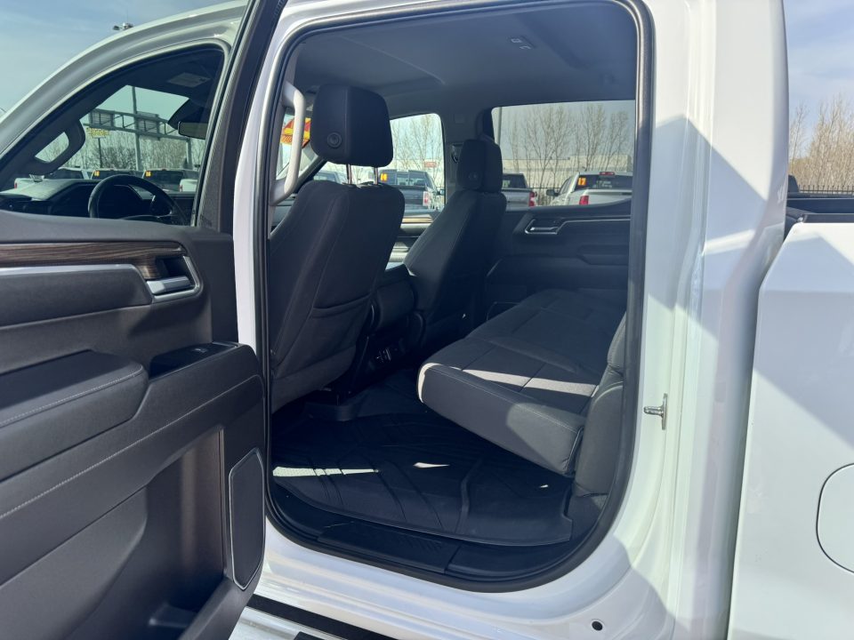 Used 2022 Chevrolet 1500 Crew Cab LT Truck