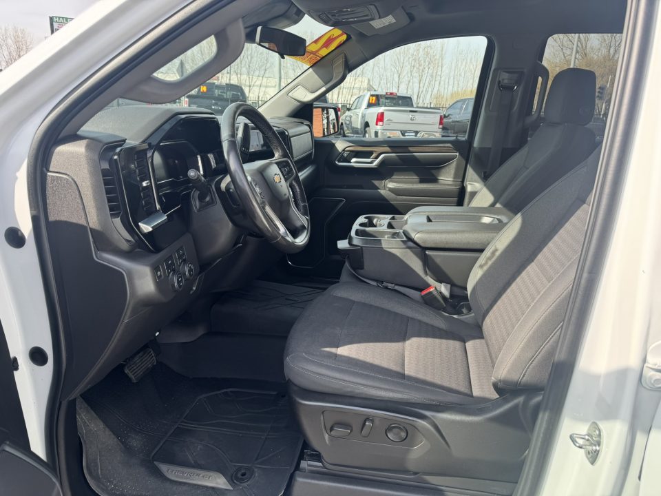 Used 2022 Chevrolet 1500 Crew Cab LT Truck