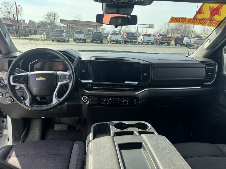 Used 2022 Chevrolet 1500 Crew Cab LT Truck