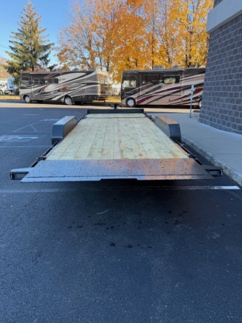 New 2026 MAXX-D G6B8320 Tilt Trailer