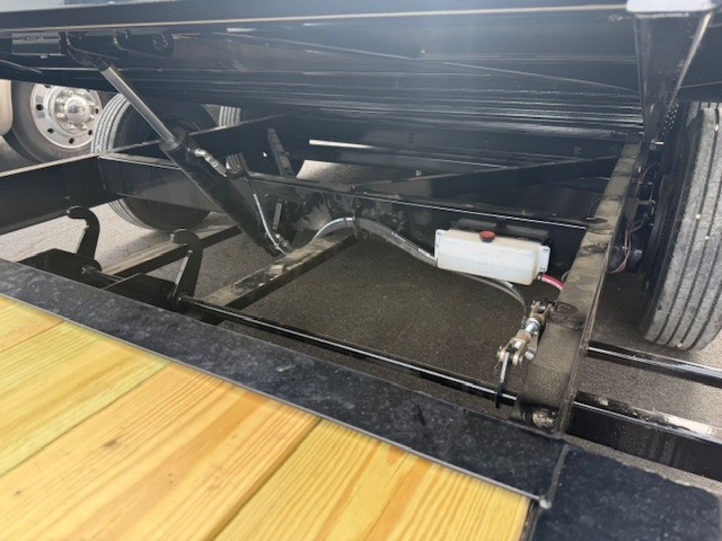 New 2026 MAXX-D G8X10222 Tilt Trailer