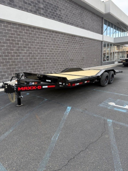 New 2026 MAXX-D G8X10222 Tilt Trailer