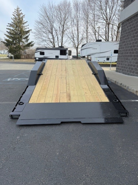 New 2026 MAXX-D G8X10222 Tilt Trailer