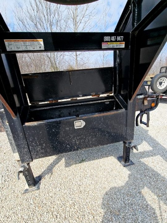 Used 2015 Sure-Trac 102 x 32 (22+10) 22.5K Hydraulic Dovetail Gooseneck Deckover Trailer