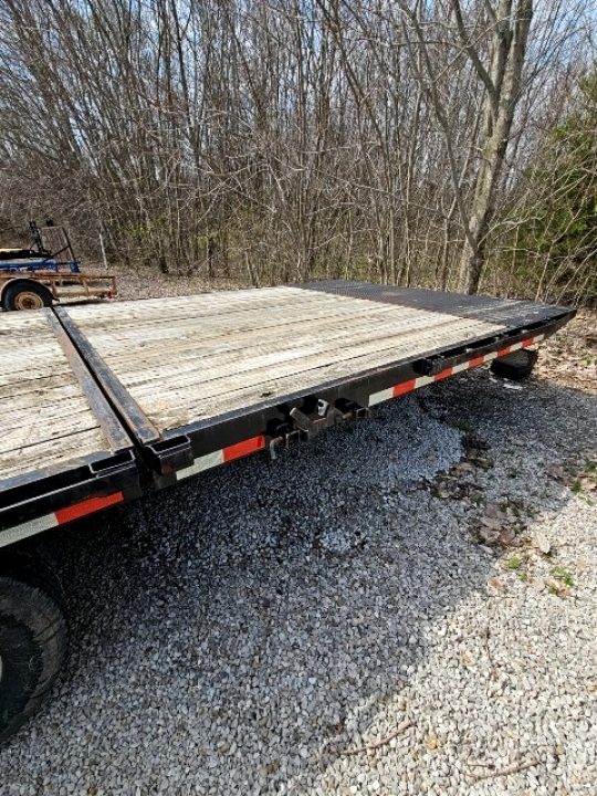 Used 2015 Sure-Trac 102 x 32 (22+10) 22.5K Hydraulic Dovetail Gooseneck Deckover Trailer