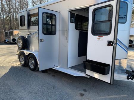 Used 2019 Kingston Trailers 2h Endurance Horse Trailer