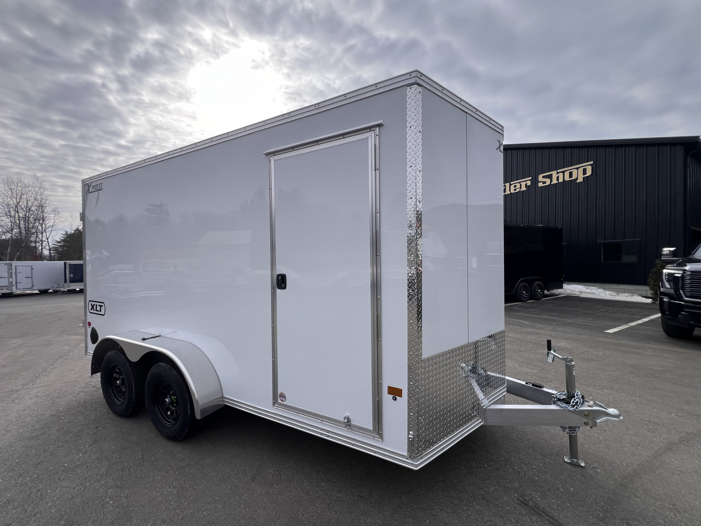 New 2026 High Country 7x14 + 18" V-Nose/ XLT Aluminum trailer /Barn Door/ 7'interior -7000GVW