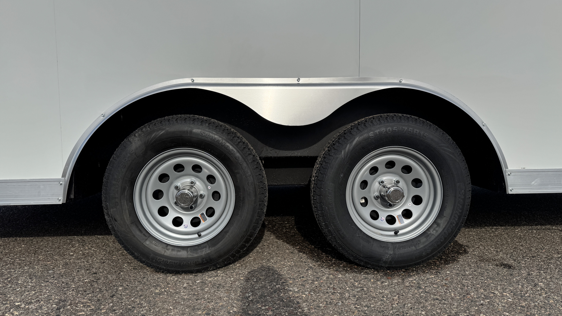 New American Hauler 8.5x16 - Contractor Package!