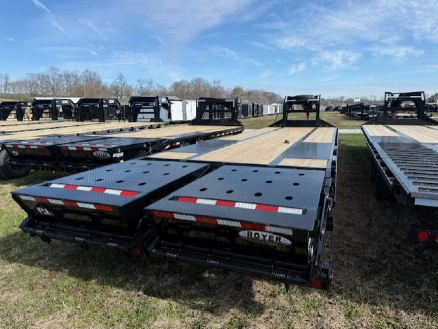New 2026 PJ Trailers 102" x 32' LD GOOSENECK w/ MONSTER RAMPS Deckover Trailer