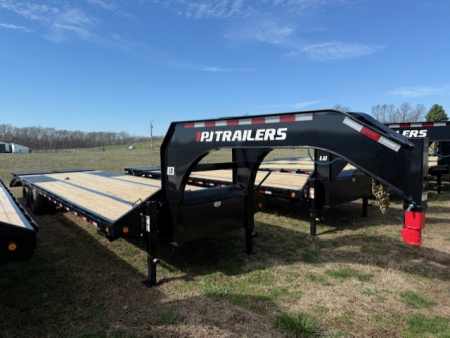 New 2026 PJ Trailers 102  x 32' LD GOOSENECK w/ MONSTER RAMPS Deckover Trailer