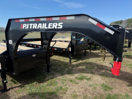 New 2026 PJ Trailers 102" x 32' LD GOOSENECK w/ MONSTER RAMPS Deckover Trailer