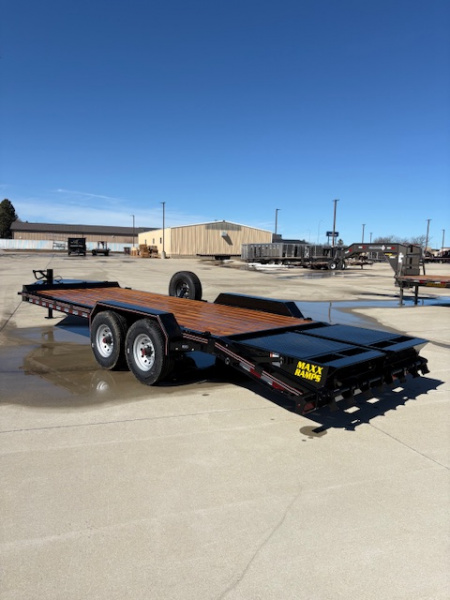 New 2026 Diamond T 22 ft Bumper Pull 17,600 GVWR