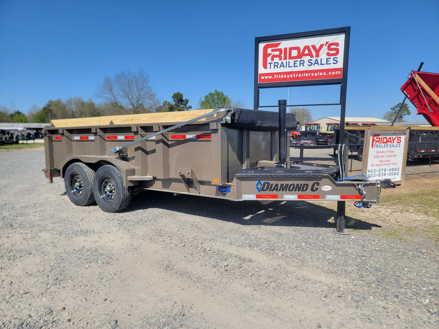 New 2026 Diamond C Trailers LPT207 14' x 82" Pacesetter Edition Dump Trailer