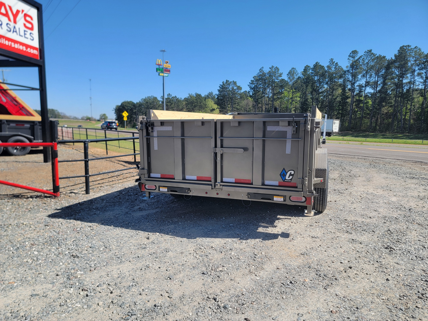 New 2026 Diamond C Trailers LPT207 14' x 82" Pacesetter Edition Dump Trailer