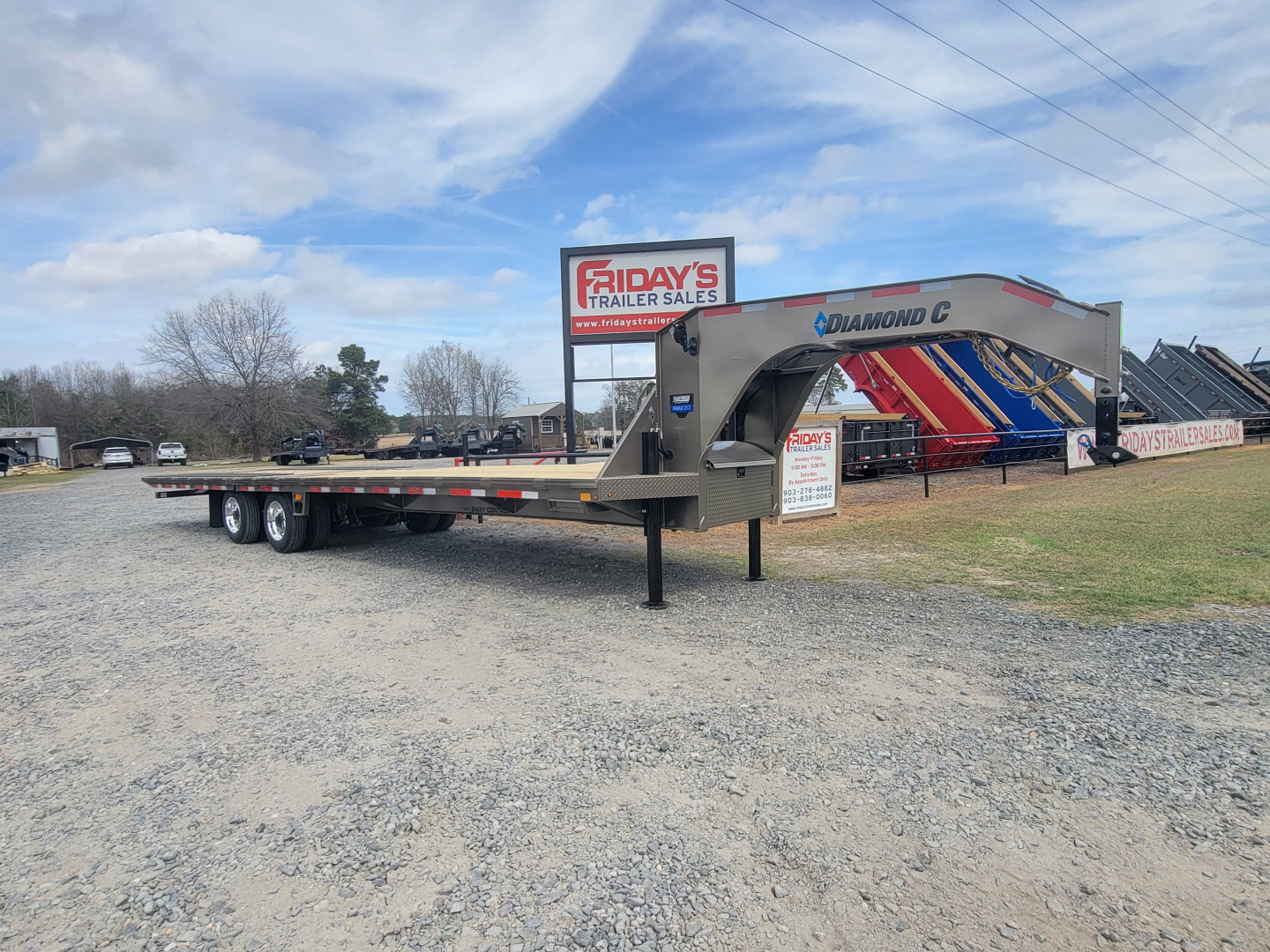 New 2026 Diamond C Trailers FMAX212 32' x 102" Pacesetter Edition Equipment Trailer
