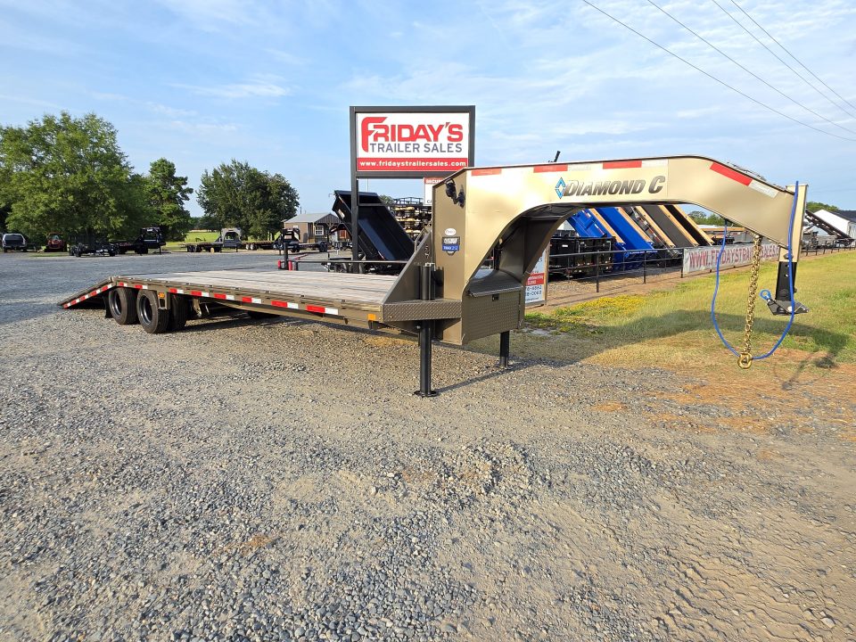New 2026 Diamond C Trailers FMAX212 32' x 102" Pacesetter Edition Equipment Trailer