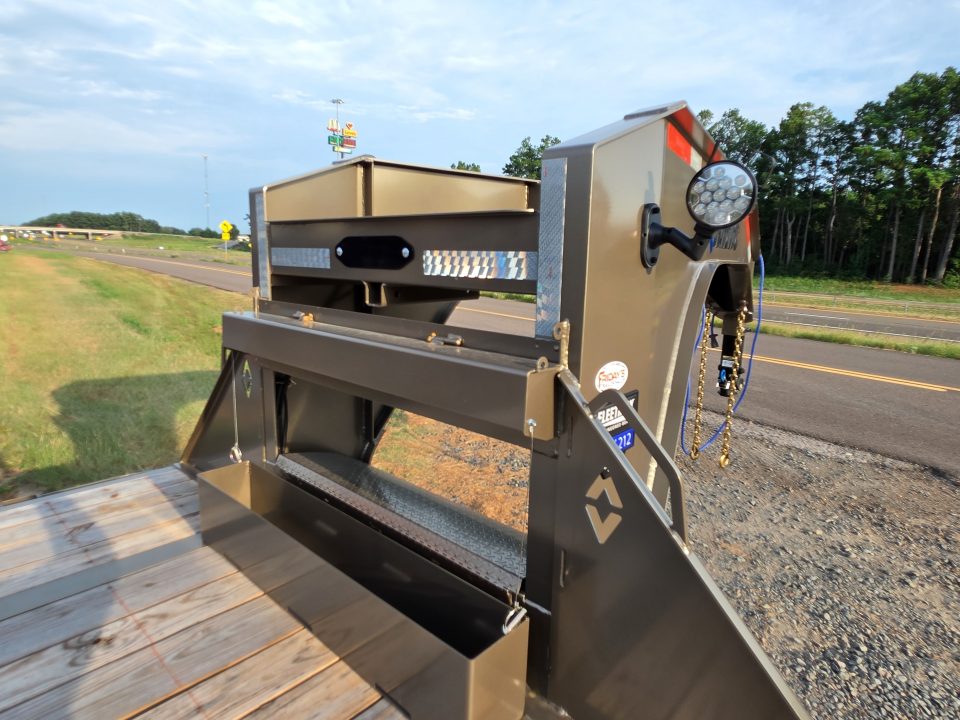 New 2026 Diamond C Trailers FMAX212 32' x 102" Pacesetter Edition Equipment Trailer