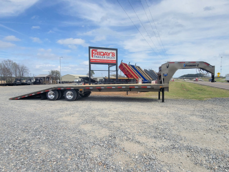 New 2026 Diamond C Trailers FMAX212 32' x 102" Pacesetter Edition Equipment Trailer