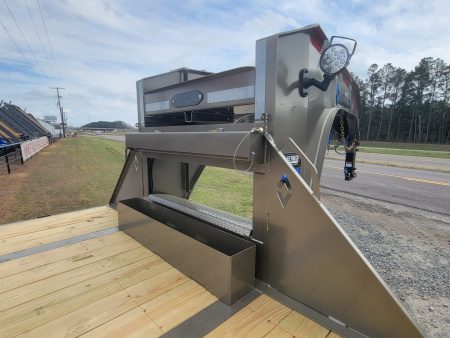 New 2026 Diamond C Trailers FMAX212 32' x 102" Pacesetter Edition Equipment Trailer
