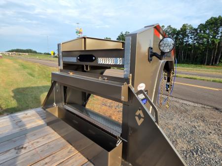 New 2026 Diamond C Trailers FMAX212 32' x 102" Pacesetter Edition Equipment Trailer