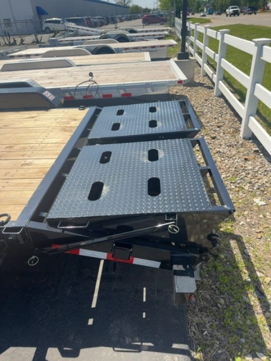 New 2026 Sure-Trac ST-URE8220-140 Utility Trailer