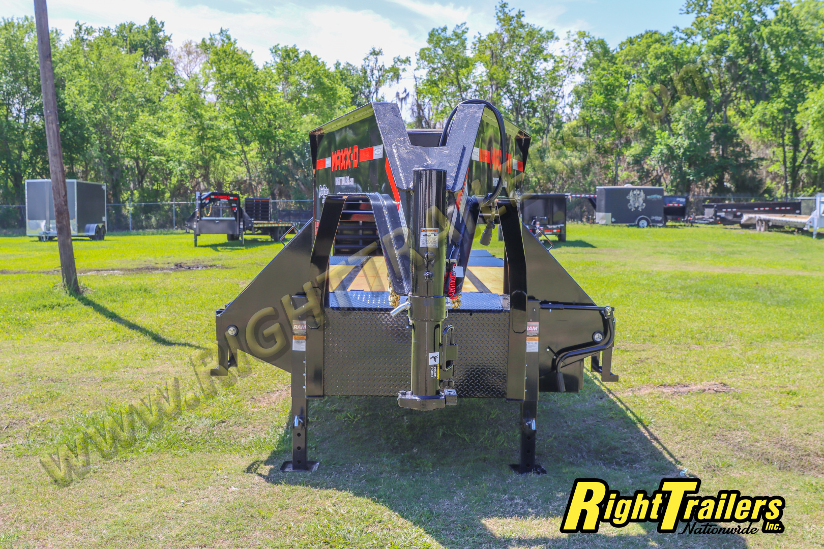New 2026 8.5X30 MAXX-D GOOSENECK EQUIPMENT TRAILER